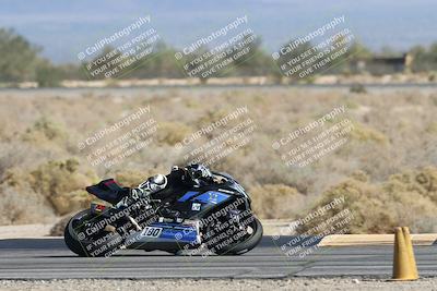 media/Nov-02-2025-CVMA (Sun) [[337aff29ab]]/Race 4-Formula Middleweight/